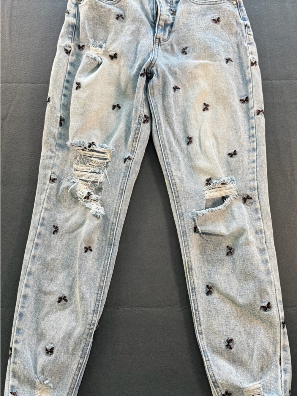 Light Wash Embroidered Distressed Jeans